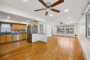 13 Carlton Ave in Jersey City, NJ - Building Photo