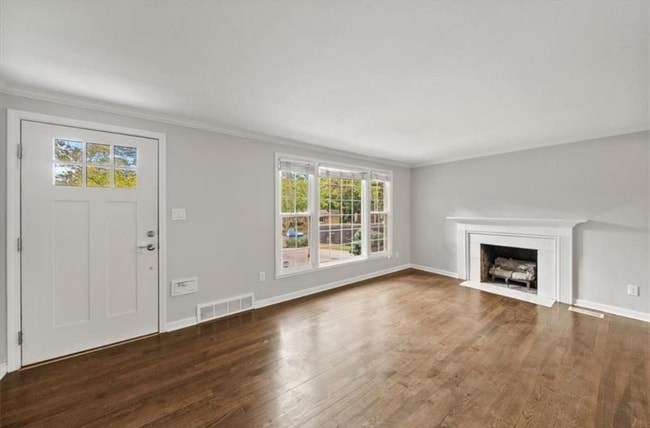 3306 W 71st Terrace in Prairie Village, KS - Foto de edificio - Building Photo