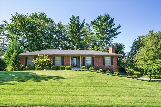 6309 Regal Rd in Louisville, KY - Foto de edificio - Building Photo