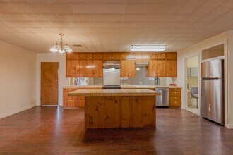 1317 Westbrook Ave in Odessa, TX - Building Photo - Building Photo