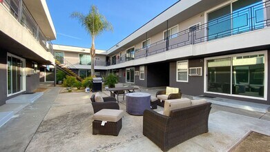 Willow Glen Apartments in San Diego, CA - Building Photo - Interior Photo