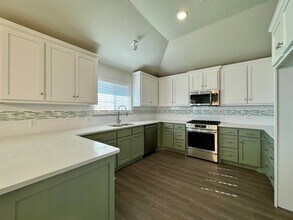 9312 Pear St in Midwest City, OK - Building Photo - Building Photo