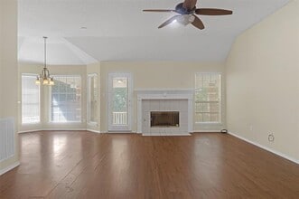 3807 Woodside Dr in Arlington, TX - Building Photo - Building Photo