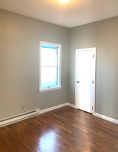 210 Pine St, Unit 1 in Attleboro, MA - Building Photo - Building Photo
