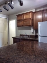 627 Germania St in Eau Claire, WI - Building Photo - Building Photo