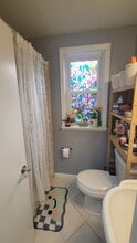 596 Livezey St, Unit 2 in Philadelphia, PA - Building Photo - Building Photo