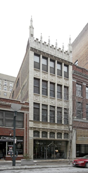 1214 Washington Ave in St. Louis, MO - Building Photo