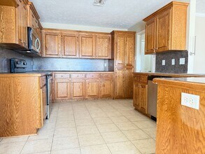 2413 Versailles Dr in Cabot, AR - Building Photo - Building Photo