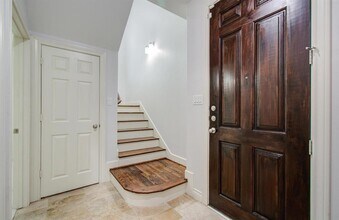 1414 Sabine St in Houston, TX - Building Photo - Building Photo
