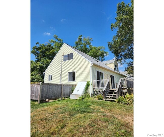 160 Couch Rd in Patterson, NY - Building Photo - Building Photo