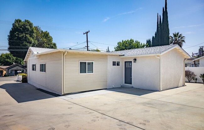 property at 25461 Cole St
