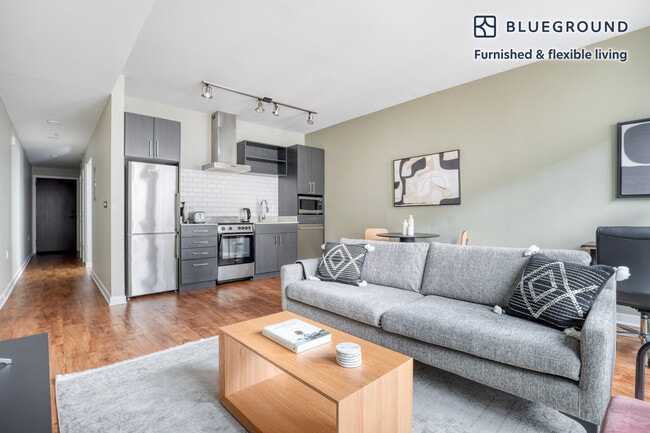 1011 4th St NW in Washington, DC - Building Photo - Building Photo