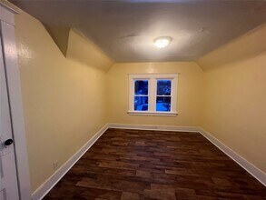 155 Willow St in Johnson City, NY - Foto de edificio - Building Photo