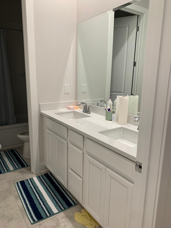 631 Periwinkle Dr in Vacaville, CA - Building Photo - Building Photo