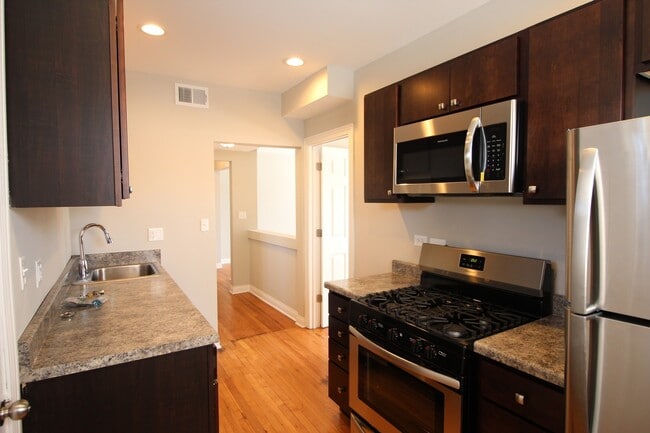 4408 W Belden St, Unit 2