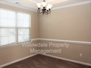 2424 Lambton Wood Dr in Apex, NC - Foto de edificio - Building Photo