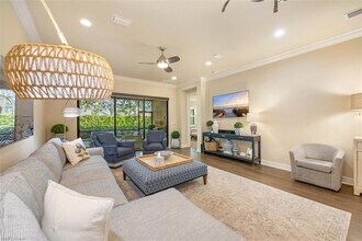 13493 Monticello Blvd in Naples, FL - Foto de edificio - Building Photo