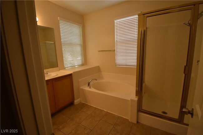4320 Hera Temple Ave in North Las Vegas, NV - Building Photo - Building Photo