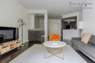 13603 Marina Pointe Dr, Unit FL5-ID1330 in Marina Del Rey, CA - Building Photo - Building Photo