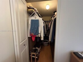 170 SE 14th St, Unit 2906 in Miami, FL - Building Photo - Building Photo