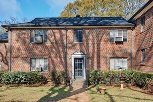 1082 Briarcliff Rd NE in Atlanta, GA - Building Photo