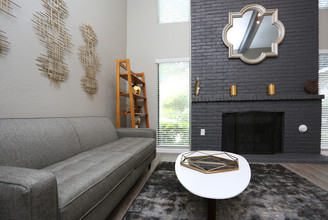 Oakwood Creek in Dallas, TX - Foto de edificio - Interior Photo