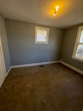 658 E Louisiana St in Evansville, IN - Building Photo - Building Photo