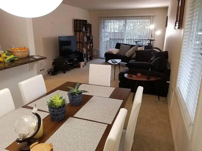 property at 513 142nd Ave SE