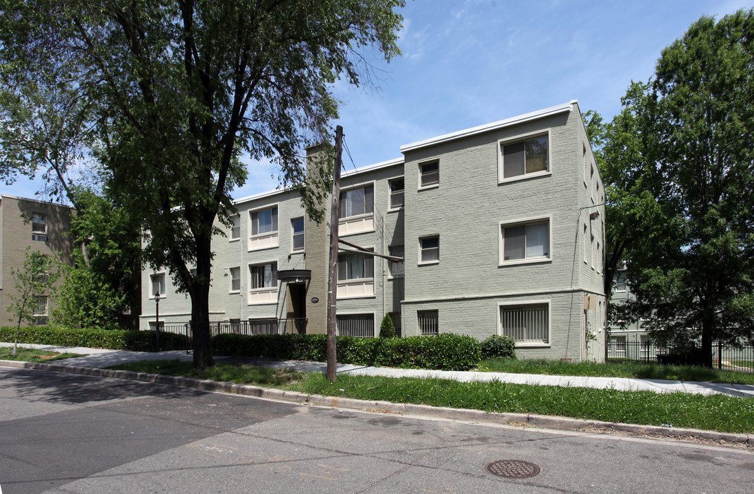 Renaissance Apartments at Hartford in Washington, DC - Building Photo