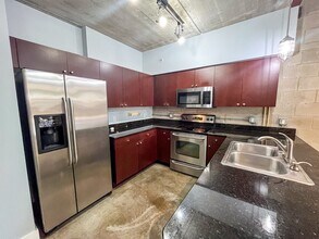 2515 SW 35th Pl in Gainesville, FL - Building Photo - Building Photo