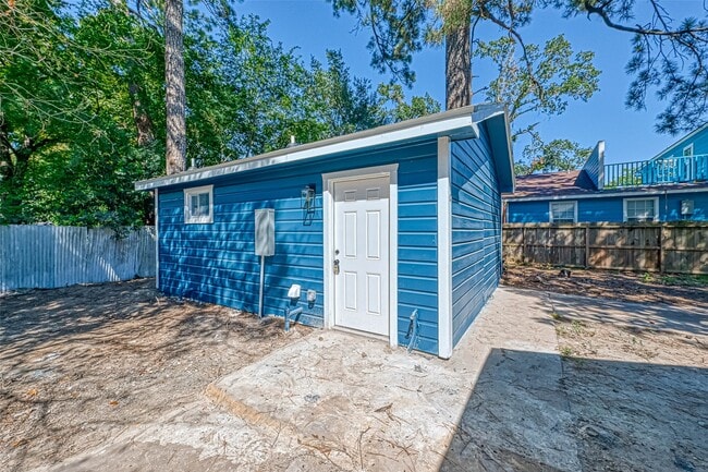 property at 5609 Denmark St