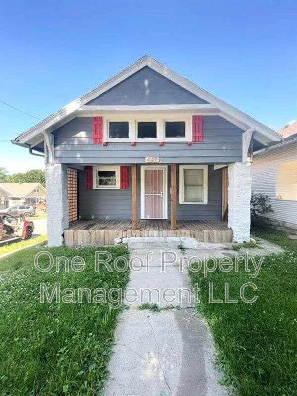 property at 447 N Lawndale Ave