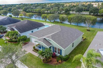 10671 SW Waterway Ln in Port St. Lucie, FL - Building Photo - Building Photo