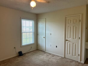 232 Lanier Dr in Statesboro, GA - Building Photo - Building Photo