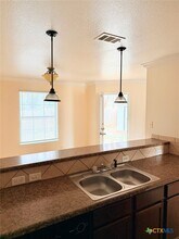 102 Kings Ct in Killeen, TX - Building Photo - Building Photo