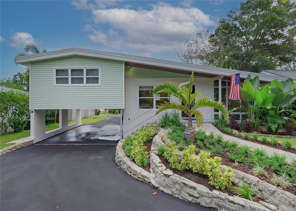 4111 Dr M.L.K. Jr St N in St. Petersburg, FL - Building Photo