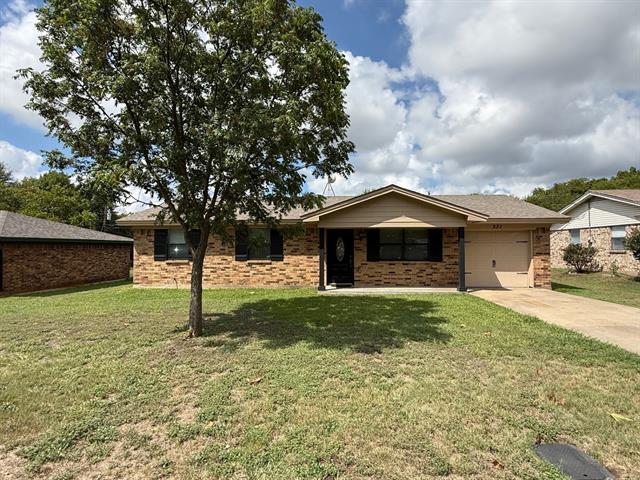 property at 231 Redbud St