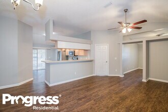 10439 Brookwood Bluff Rd S in Jacksonville, FL - Building Photo - Building Photo