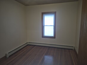 105 3rd St, Unit 105 Third in Medford, MA - Building Photo - Building Photo