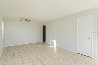 2216 Flamingo Blvd in Bradenton, FL - Building Photo - Building Photo