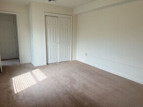 78 Montoya Cir in Branford, CT - Building Photo - Building Photo