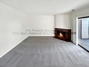 21100 Gary Dr in Hayward, CA - Building Photo - Building Photo