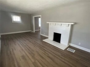 2430 Indianapolis Ave in Indianapolis, IN - Building Photo - Building Photo