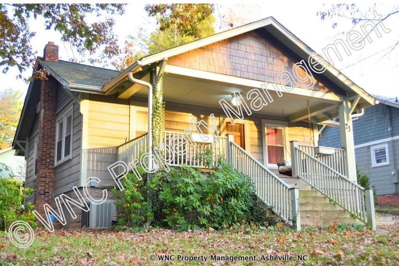 23 Craig Cir in Asheville, NC - Building Photo