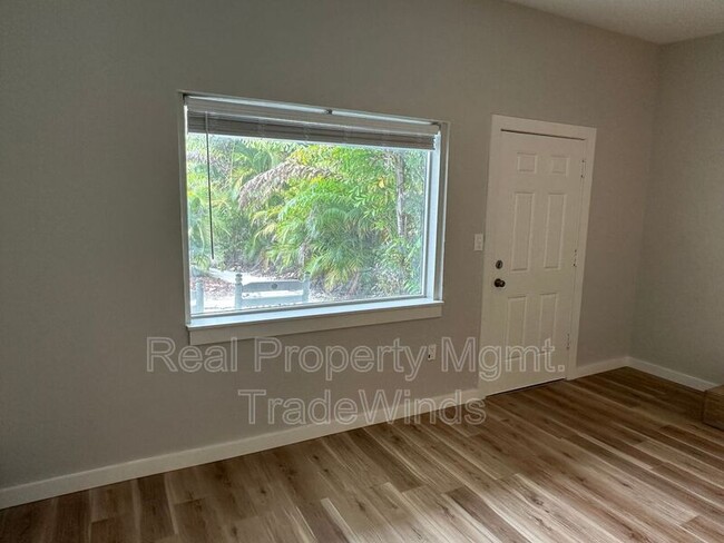 1209 N Osceola Ave in Clearwater, FL - Building Photo - Building Photo