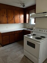 1 Hickerson Pl in Godfrey, IL - Building Photo - Building Photo