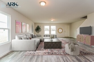 4026 Lake Russell Dr in Florence, SC - Foto de edificio - Building Photo