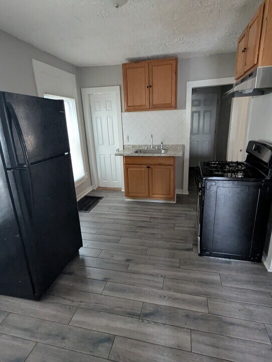 76 3rd St, Unit 1 in New Haven, CT - Building Photo