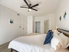 15608 N 71st St in Scottsdale, AZ - Building Photo - Building Photo