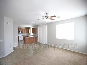 8759 W Washington St in Tolleson, AZ - Building Photo - Building Photo